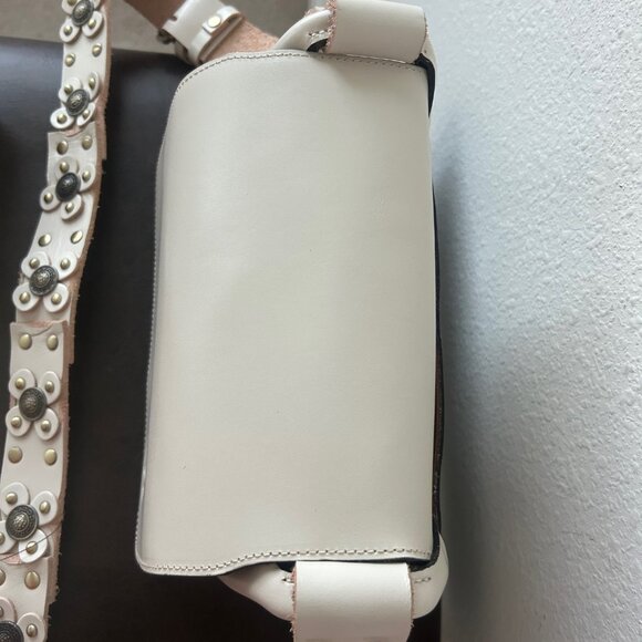Patricia Nash Armerina Guitar Strap Leather Crossbody LATTE nwt READ !!!!! - Picture 4 of 16